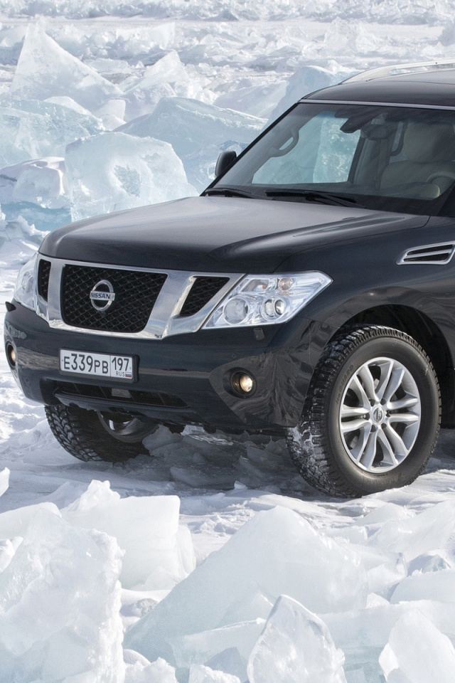 Nissan Patrol wallpaper 640x960