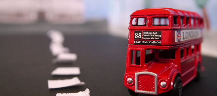 Обои Red London Toy Bus 720x320