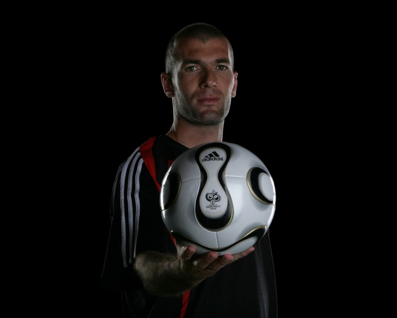 Screenshot №1 pro téma Zinedine Zidane 1280x1024