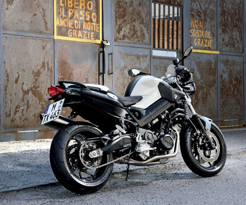 Sfondi BMW F800R 960x800