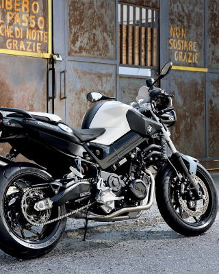 BMW F800R - Fondos de pantalla gratis para Nokia C1-00