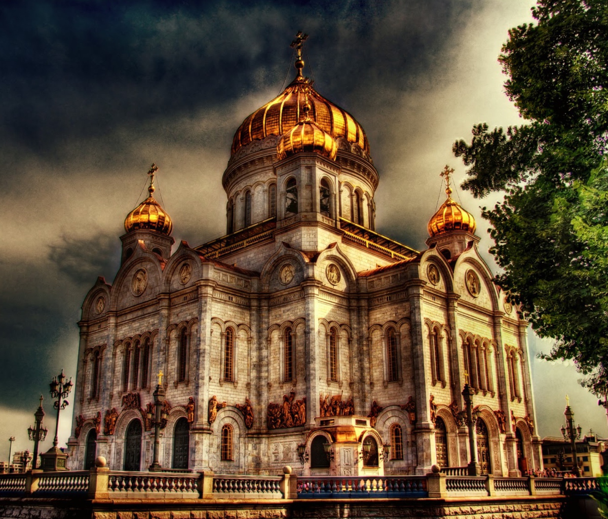Orthodoxal Chruch of The Christ The Saviour Moscow wallpaper 1200x1024