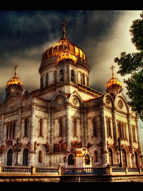 Das Orthodoxal Chruch of The Christ The Saviour Moscow Wallpaper 480x640