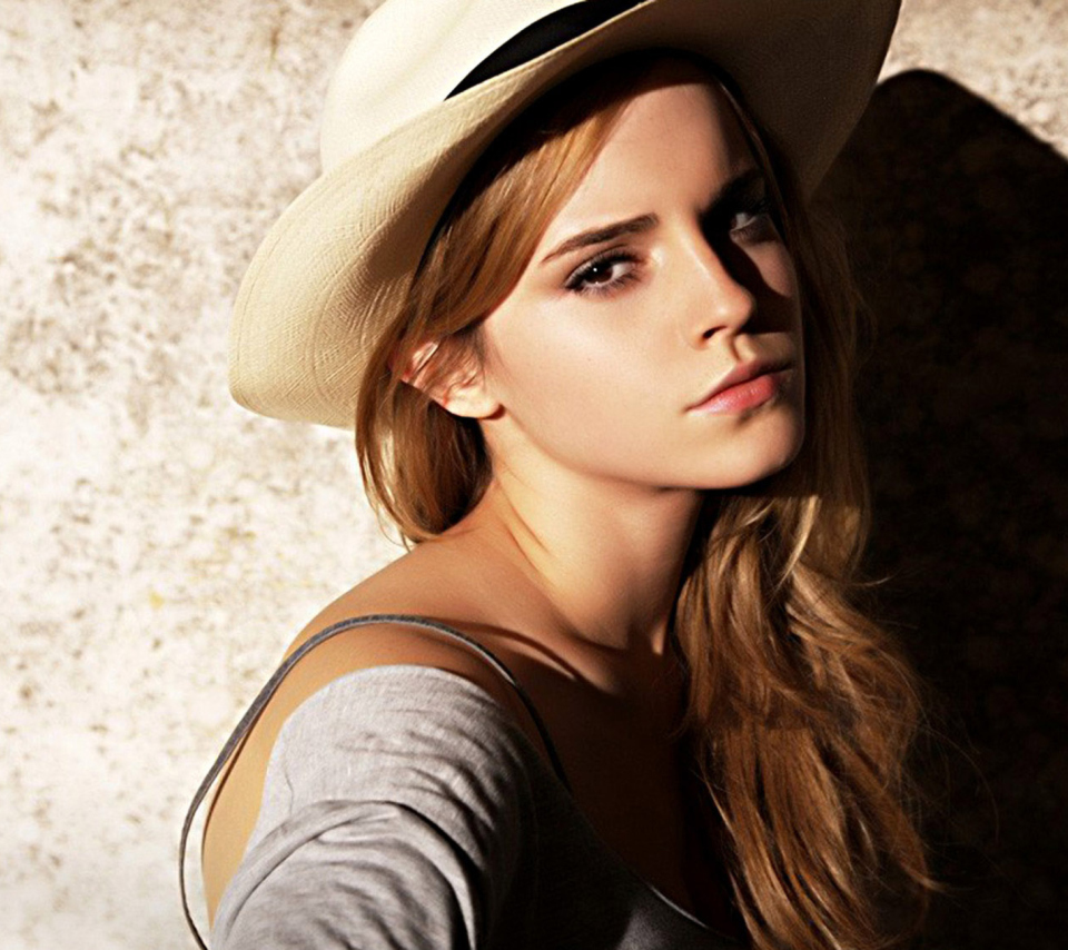 Das Cute Emma Watson Wallpaper 960x854