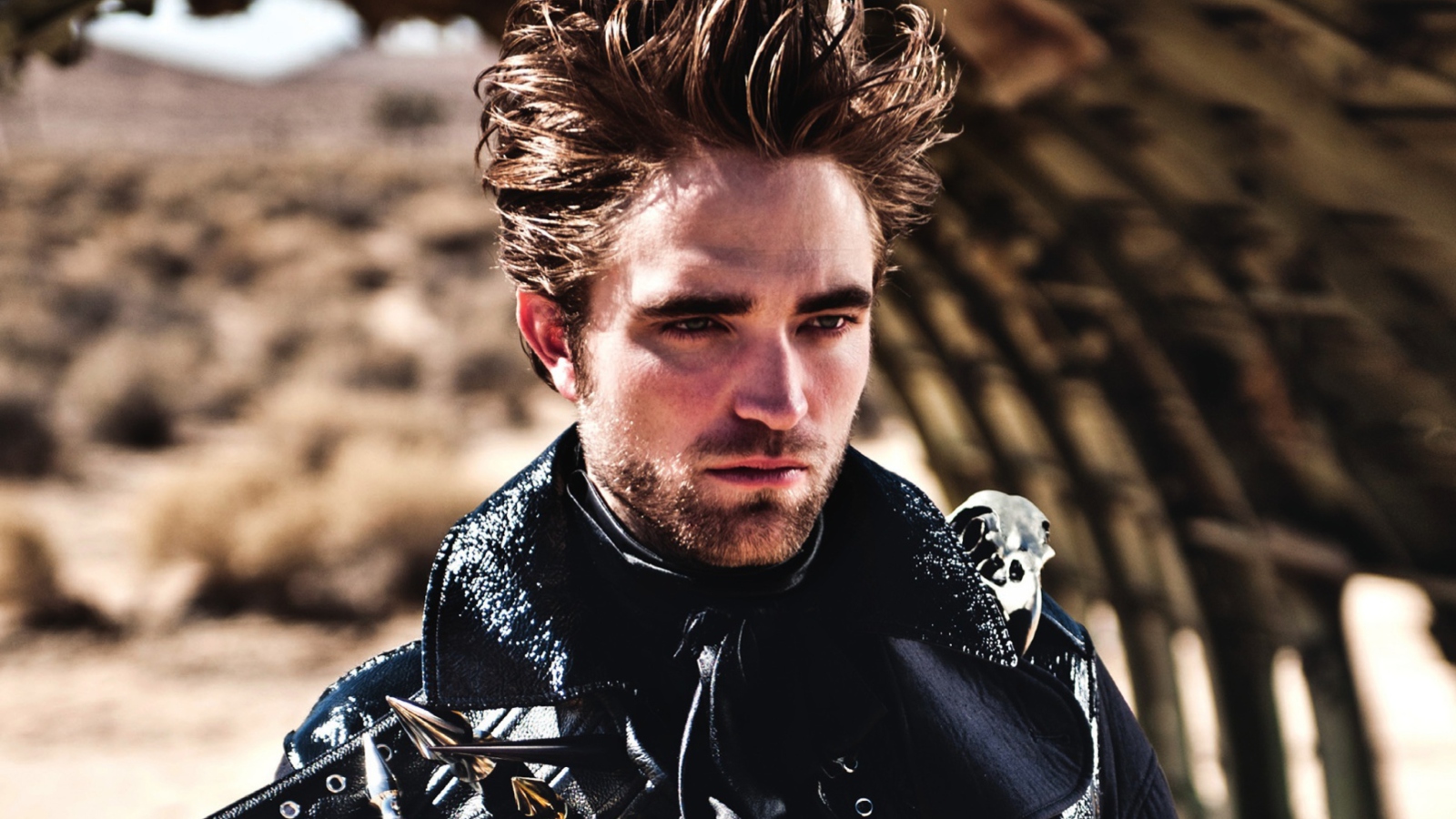 Обои Robert Pattinson Wild Style 1600x900