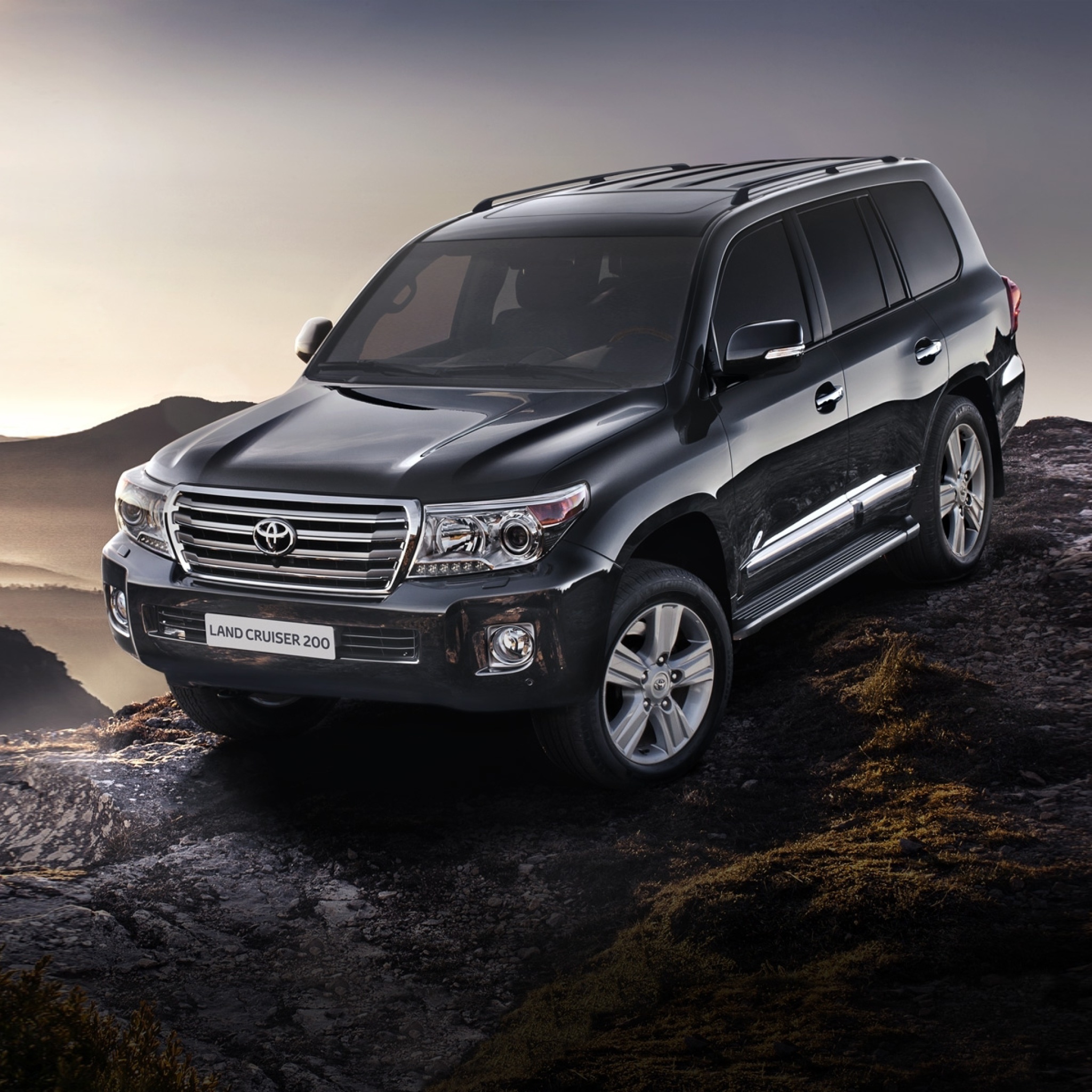 Toyota Land Cruiser 200 SUV screenshot #1 2048x2048