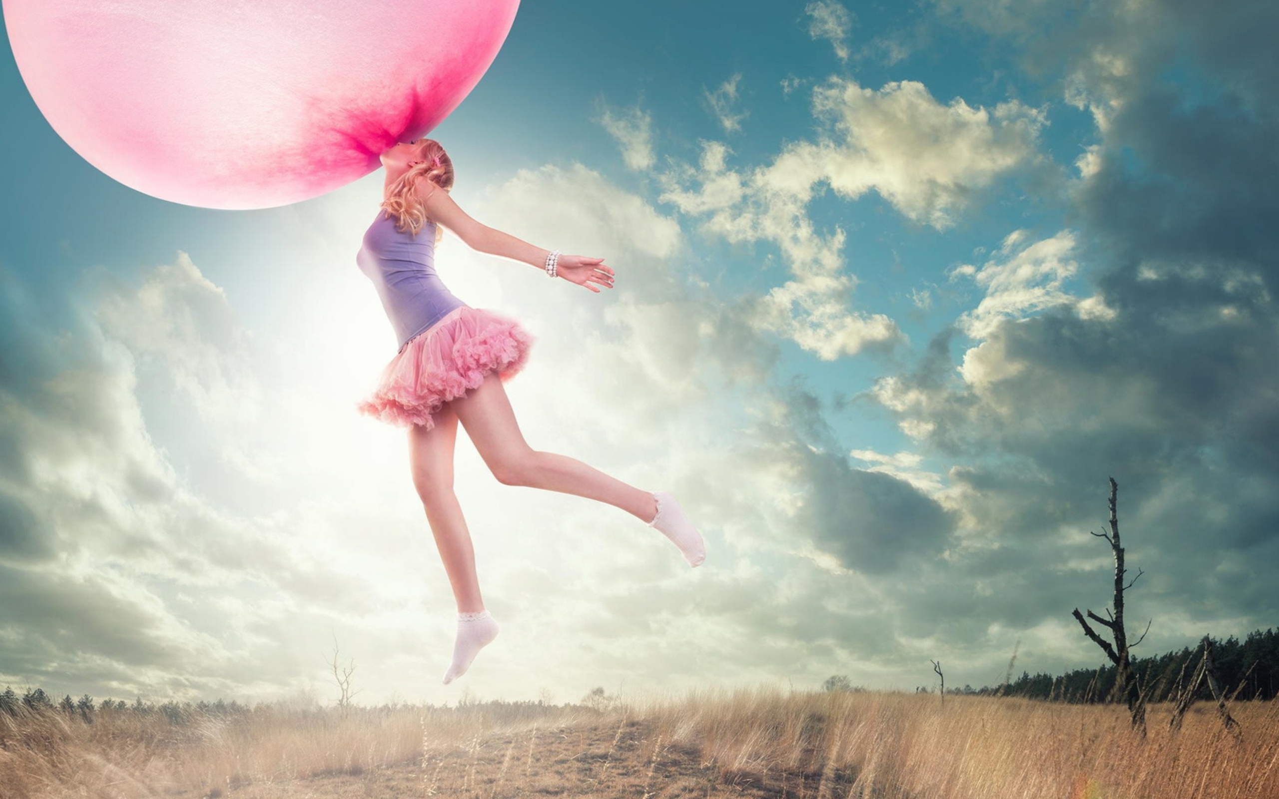 девушка платье белое зонт воздушные шары без смс