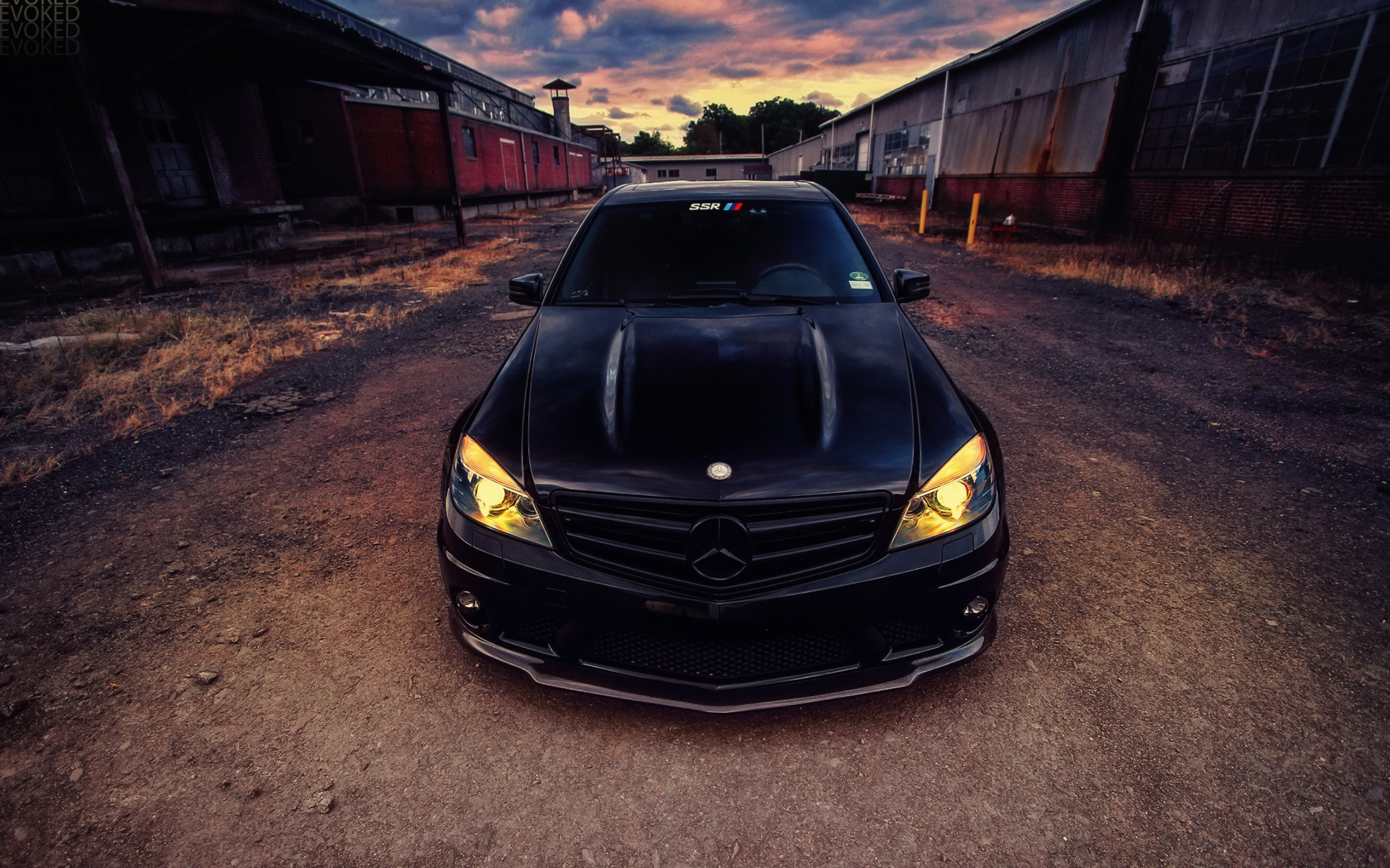 Fondo de pantalla Black Mercedes C63 2560x1600