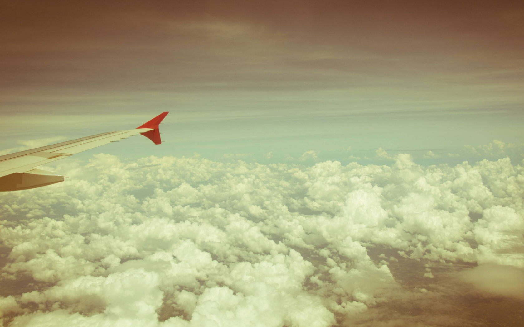 Airplane wing wallpaper 1680x1050