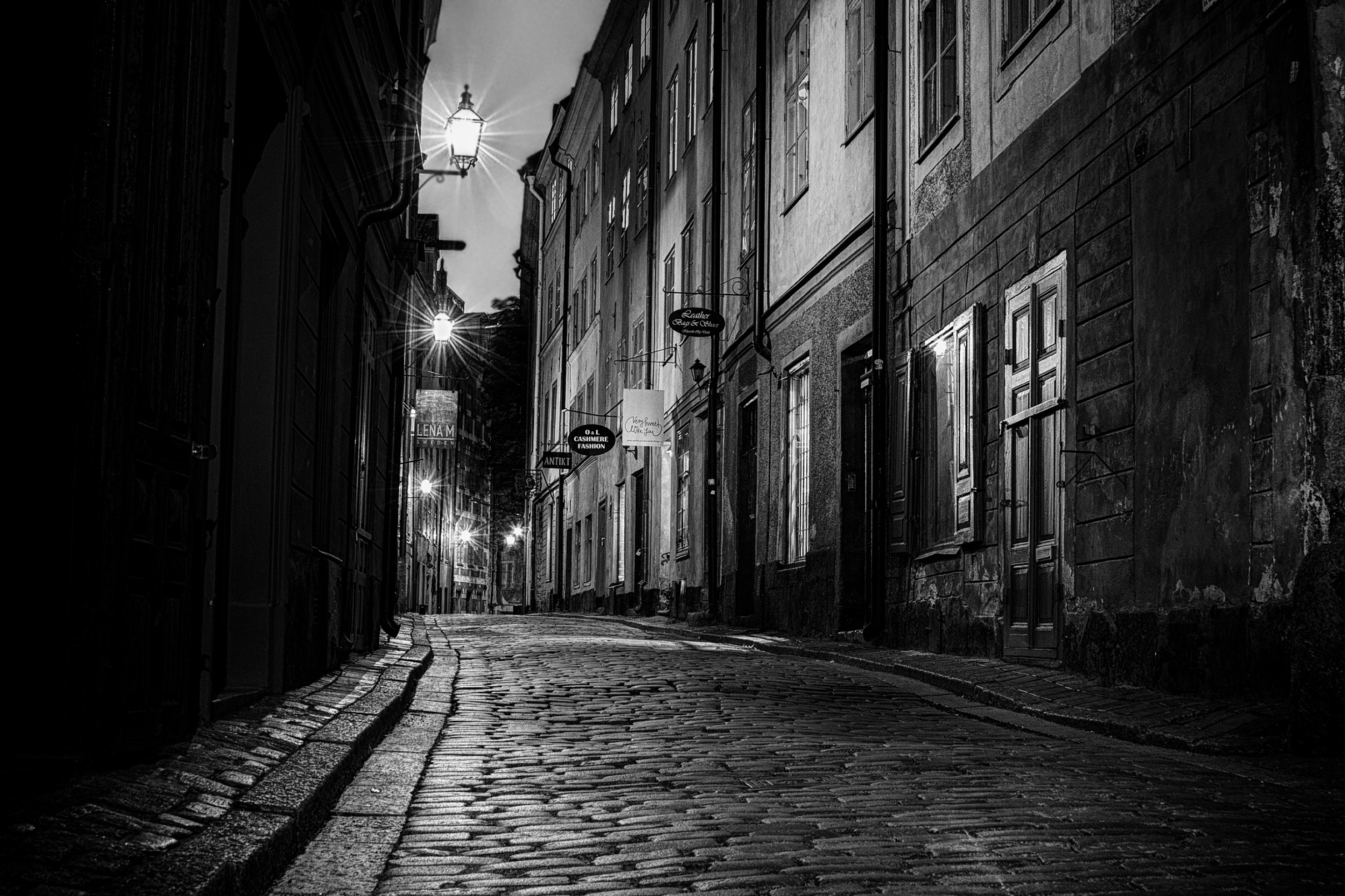 Das Sverige, Sett paving street in Stockholm Wallpaper 2880x1920
