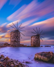 Fondo de pantalla Windmills in Greece Mykonos 176x220