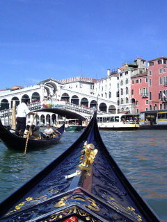 Fondo de pantalla Canals of Venice 240x320