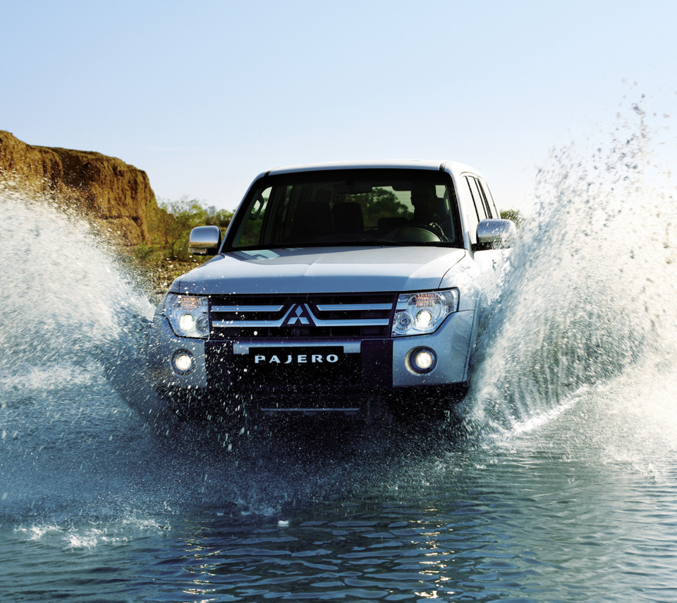 Das Mitsubishi Pajero Wallpaper 960x854