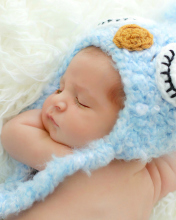 Cute Sleeping Baby Blue Hat wallpaper 176x220
