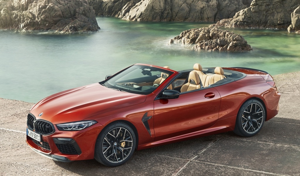 Sfondi BMW M8 Cabrio 1024x600