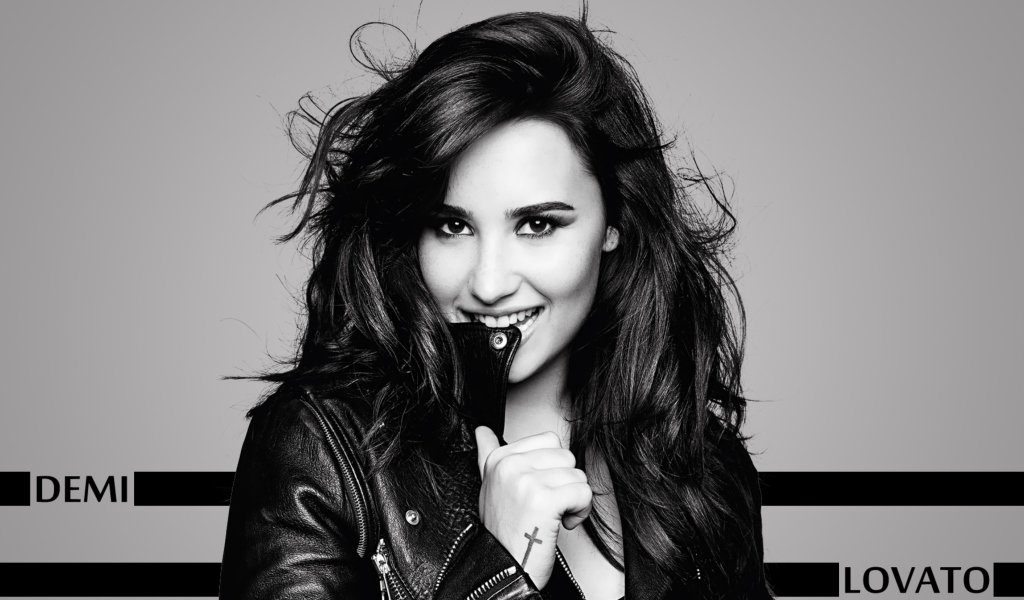 Demi Lovato Girlfriend 2013 screenshot #1 1024x600