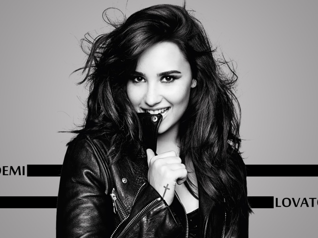 Das Demi Lovato Girlfriend 2013 Wallpaper 640x480