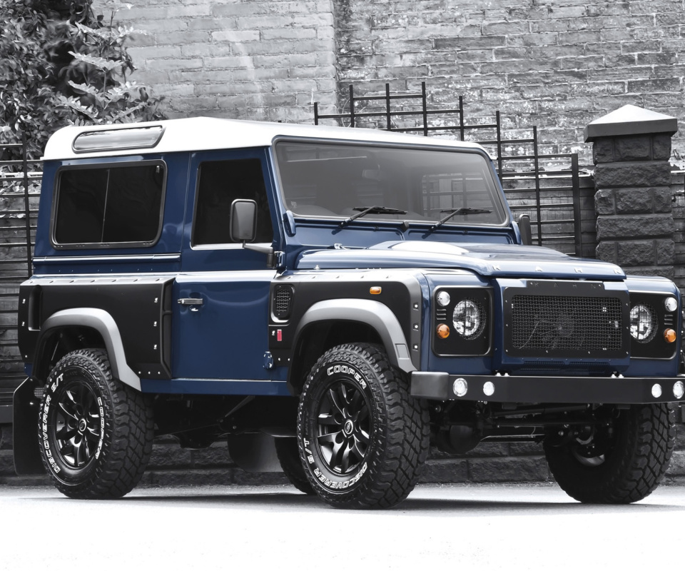 A Kahn design Land Rover Defender 2.2 screenshot #1 960x800