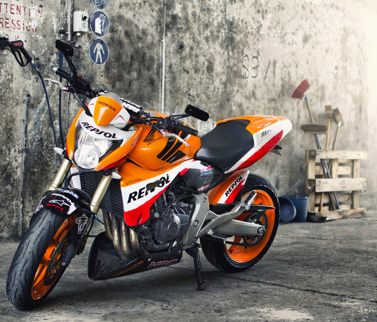 Fondo de pantalla Repsol Honda 1200x1024