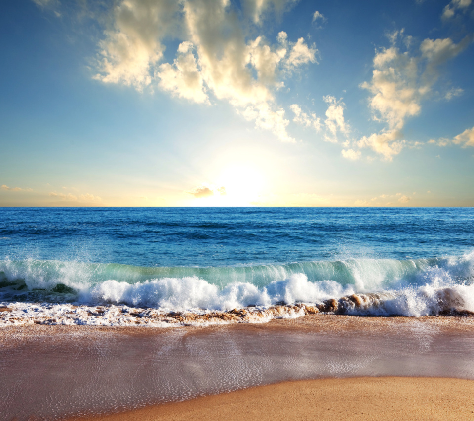 Das Beach and Waves Wallpaper 960x854