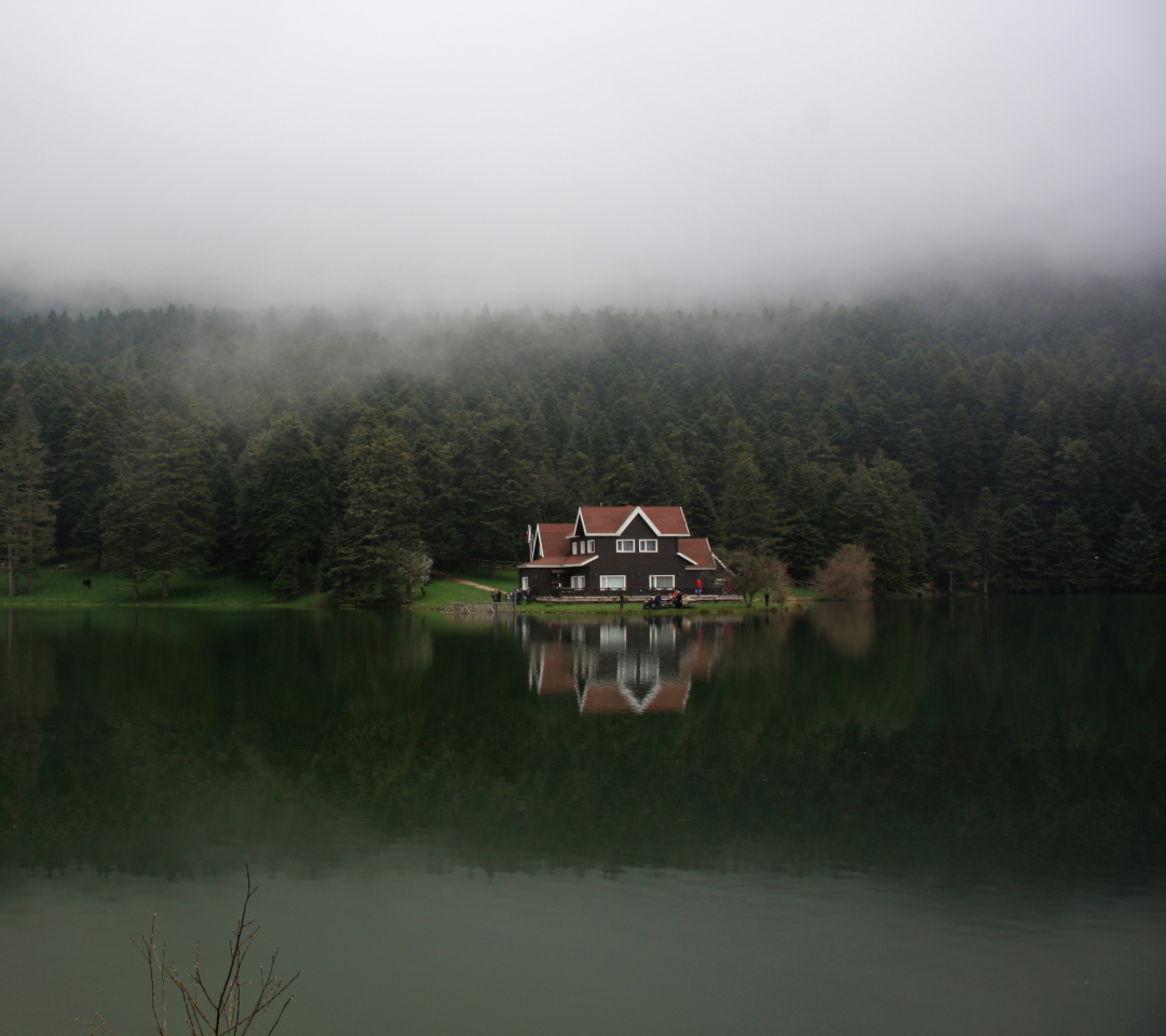 House On Lake In Turkey screenshot #1 1080x960