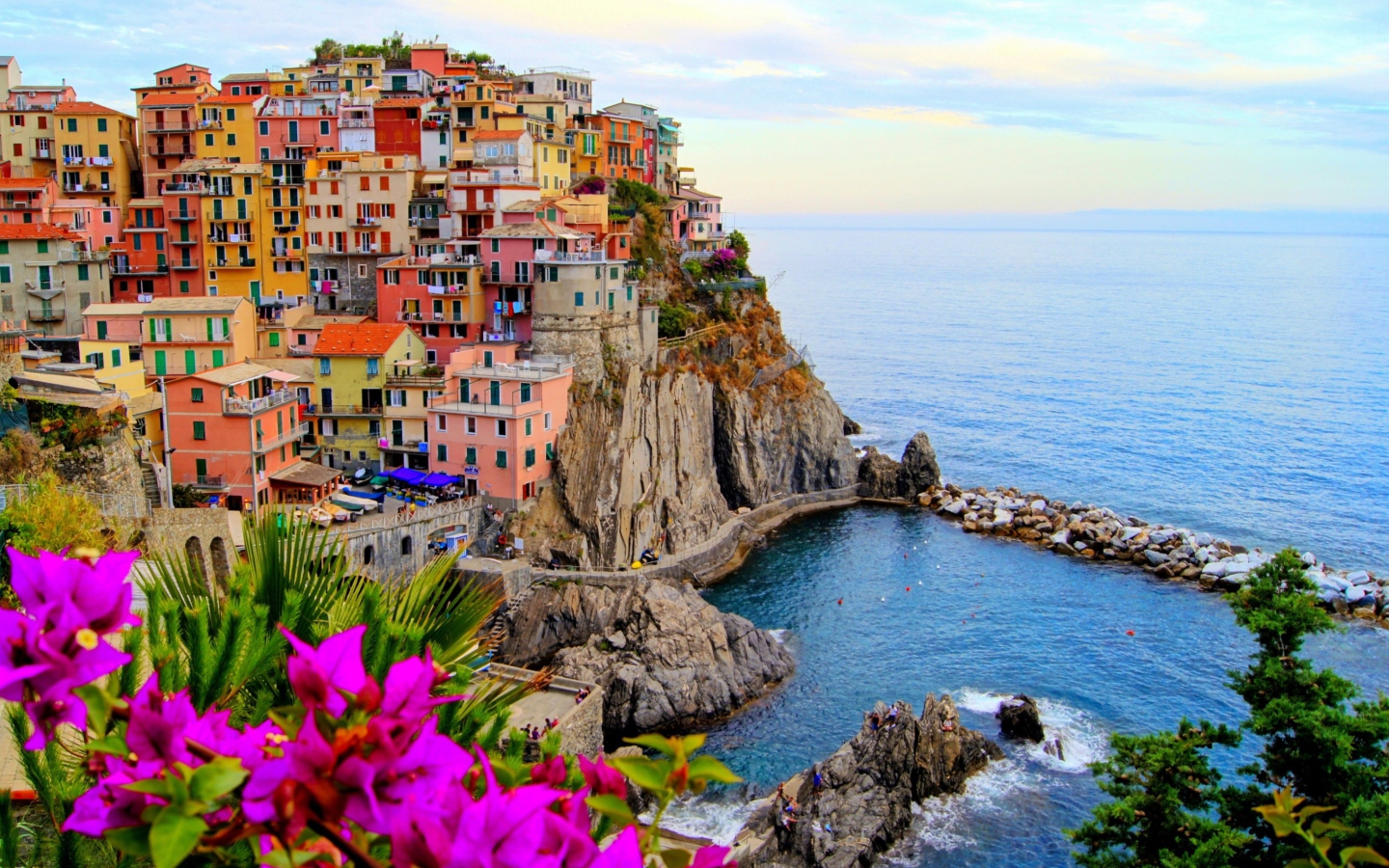 Monterosso Al Mare Italy screenshot #1 1440x900