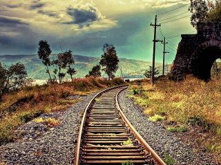 Das Abandoned Railroad Wallpaper 320x240