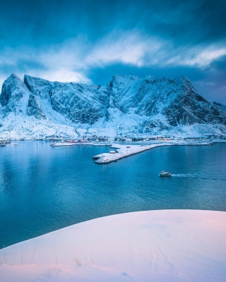 Lofoten Island sfondi gratuiti per HTC Titan