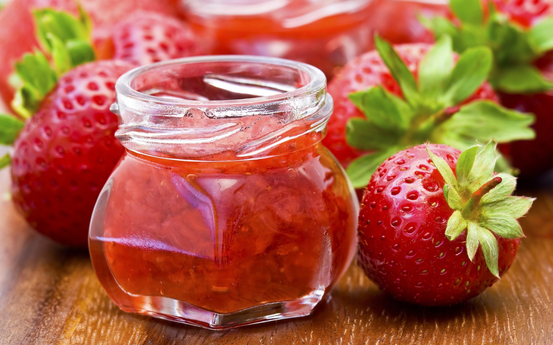 Strawberry Jam wallpaper 1920x1200