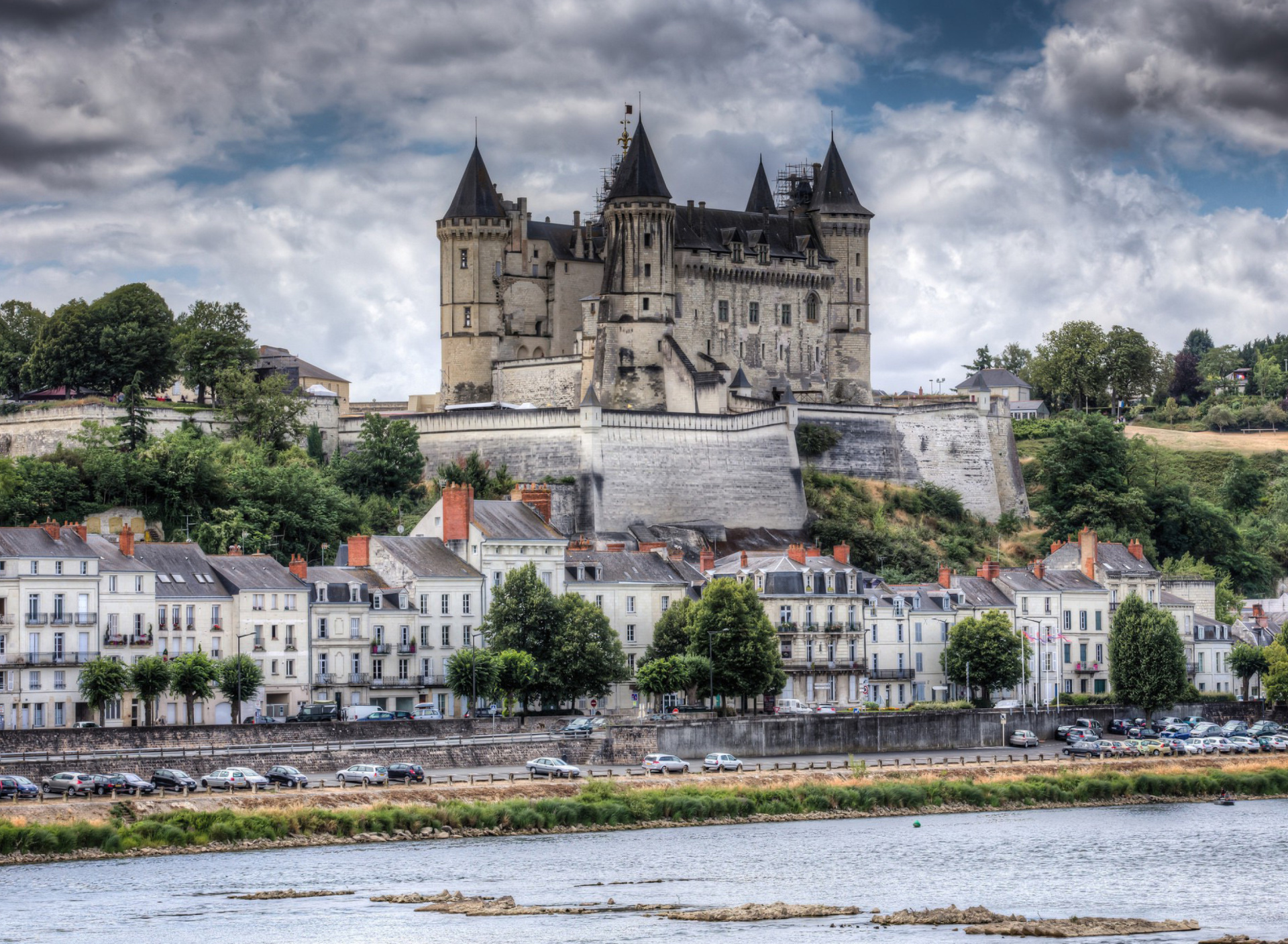 Screenshot №1 pro téma Saumur Castle on Loire 1920x1408