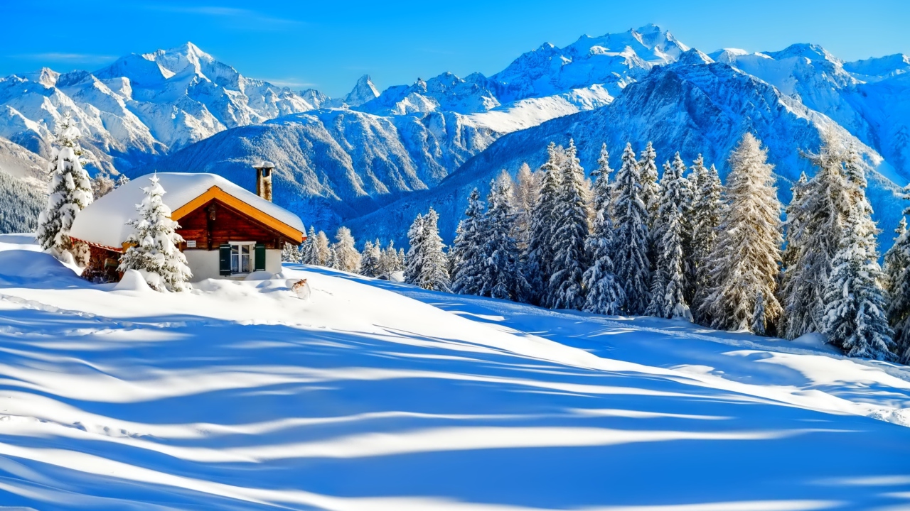 Little House In Alps wallpaper 1280x720