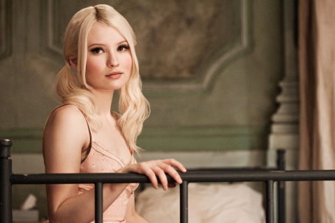 Sfondi Emily Browning 480x320