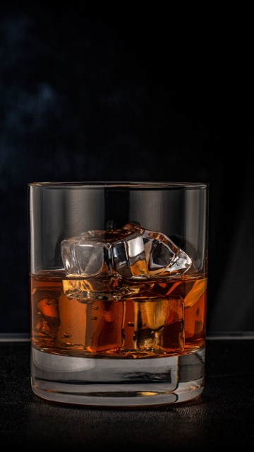 Golden Whiskey Glass screenshot #1 360x640