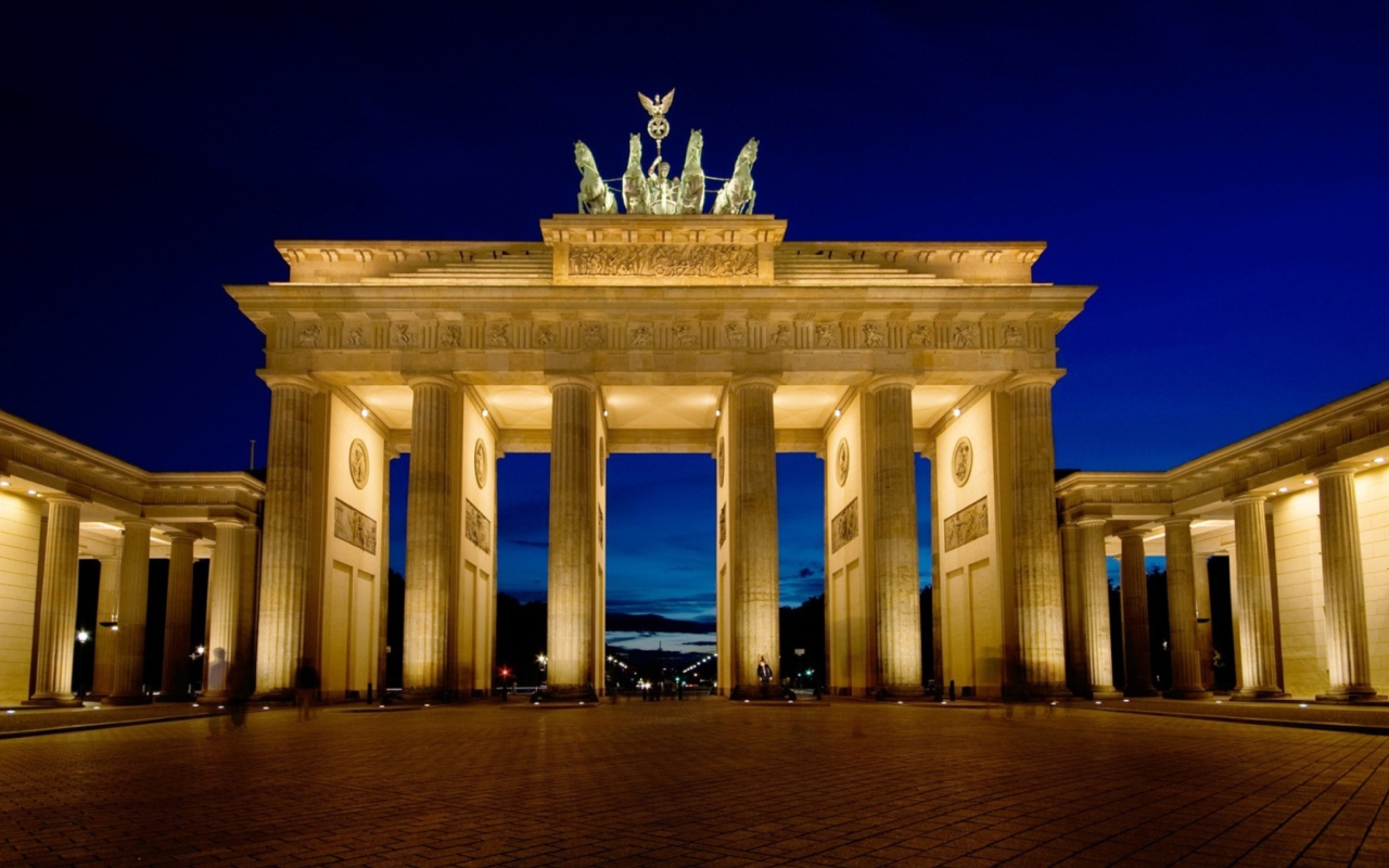 Sfondi Brandenburg Gate Berlin 1280x800