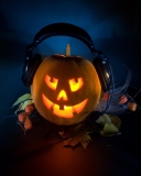 Das Pumpkin In Headphones Wallpaper 128x160
