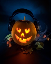 Fondo de pantalla Pumpkin In Headphones 176x220