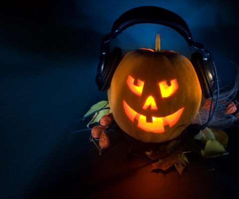Fondo de pantalla Pumpkin In Headphones 480x400