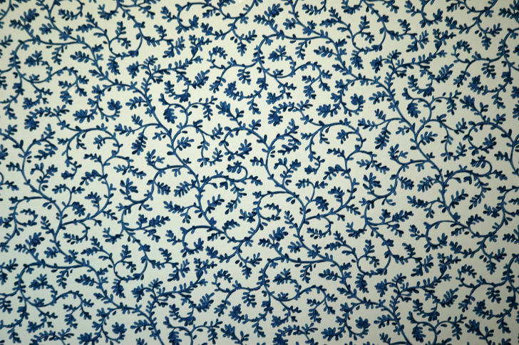 Das Antique Floral Pattern Wallpaper