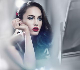 Megan Fox - Obrázkek zdarma pro iPad 3