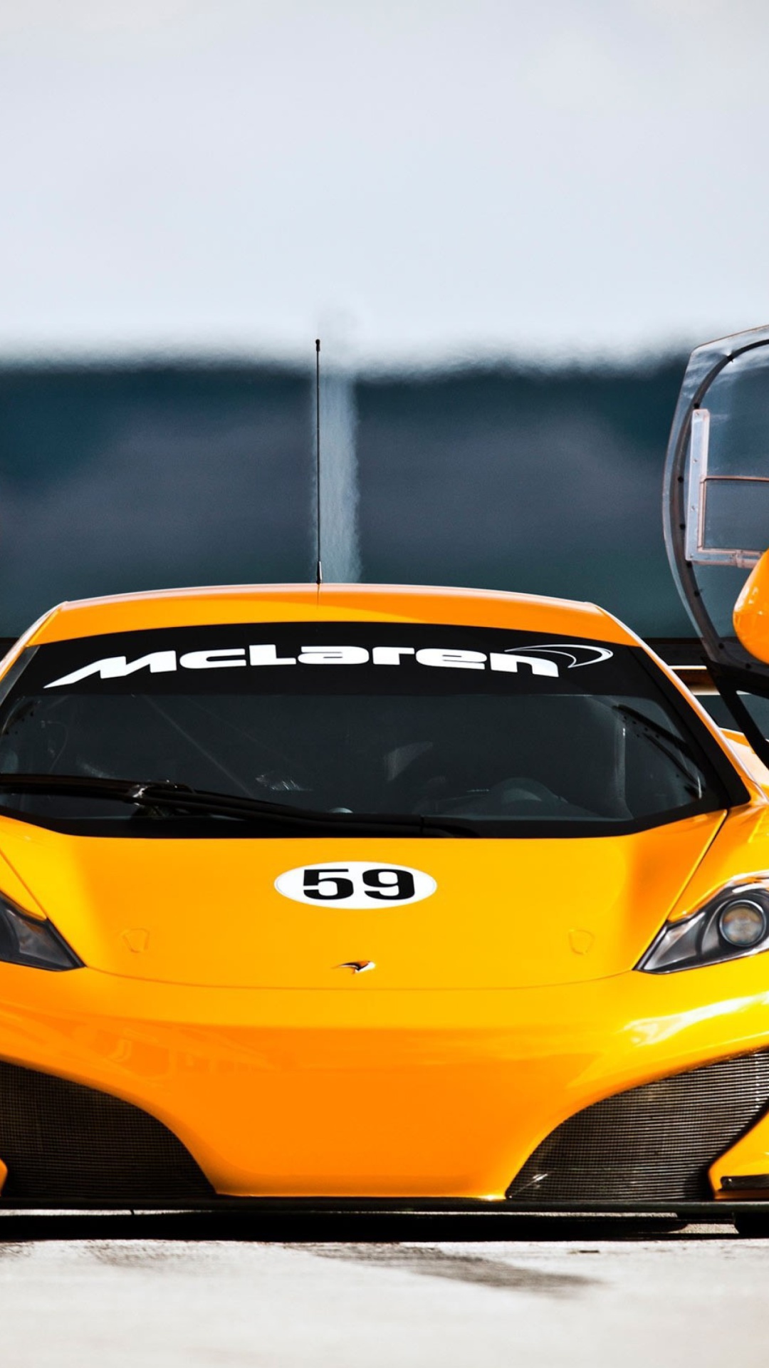 Das McLaren MP4 12C Wallpaper 1080x1920