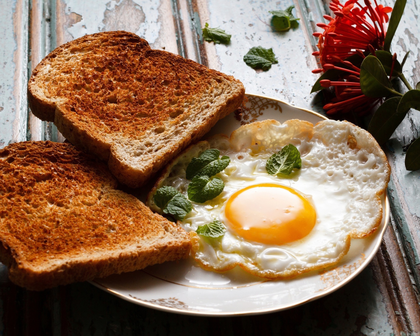 Breakfast eggs and toast wallpaper 1600x1280