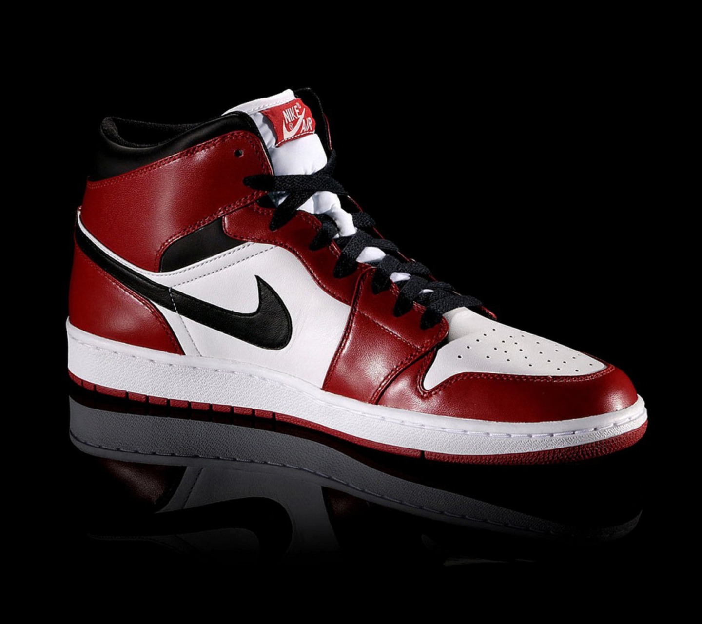 Screenshot №1 pro téma Nike Sneakers 1440x1280