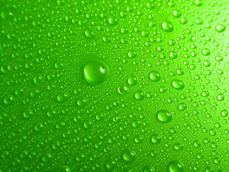 Обои Green Water Drops 800x600