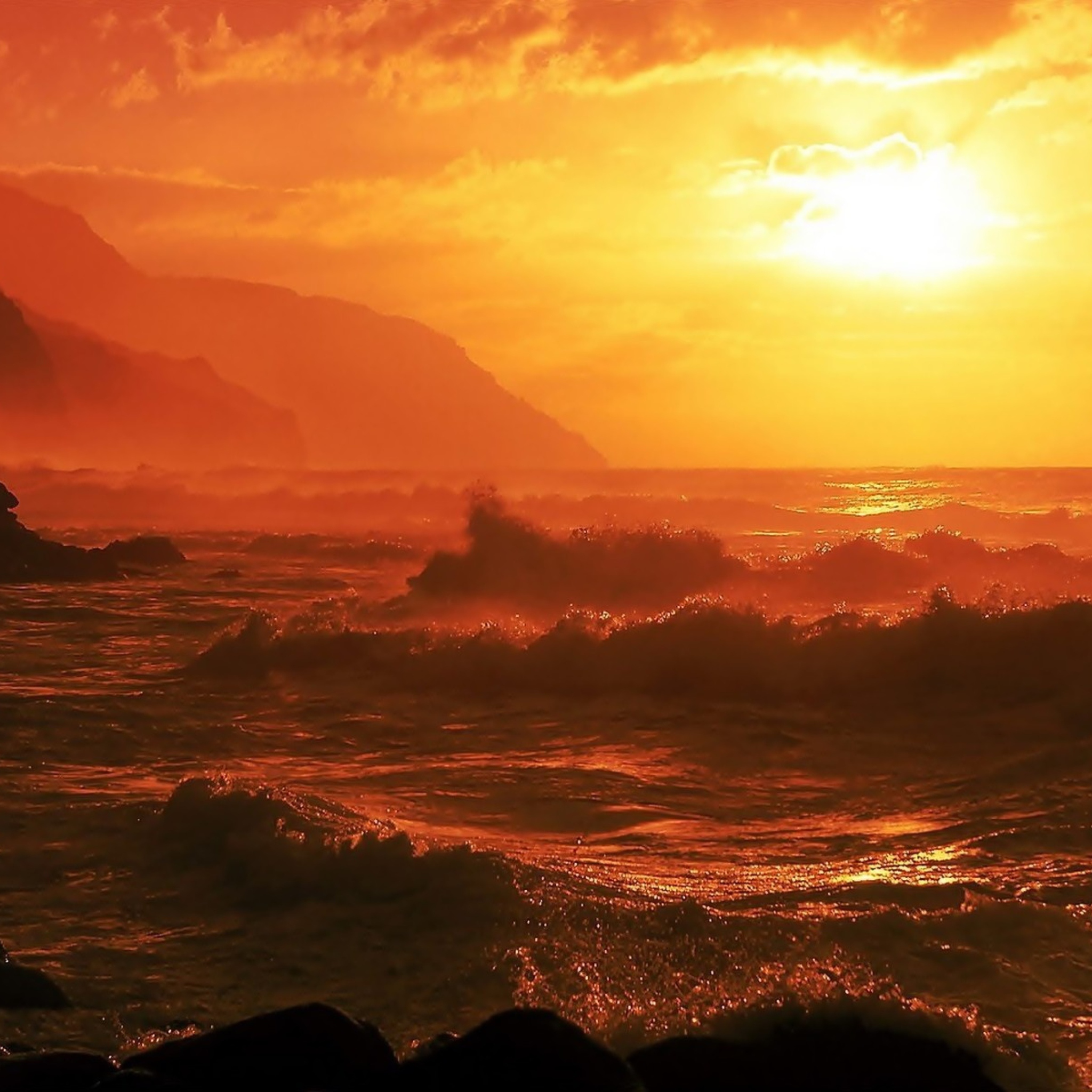 Ocean Waves At Sunset screenshot #1 2048x2048