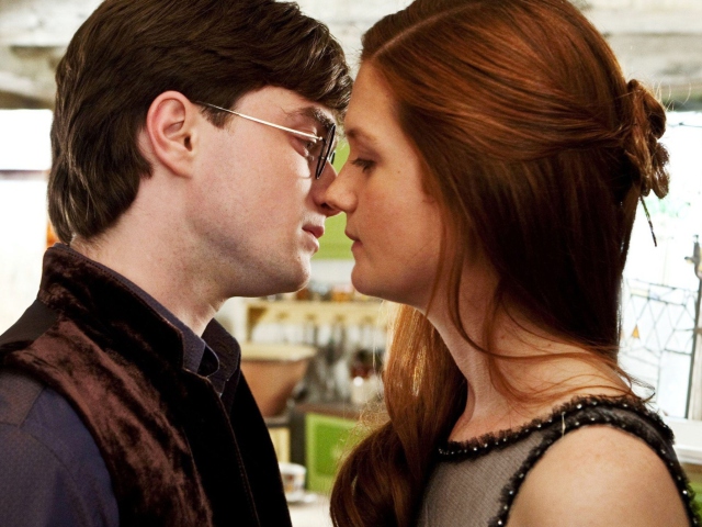 Das Harry Potter & Ginny Kiss Wallpaper 640x480
