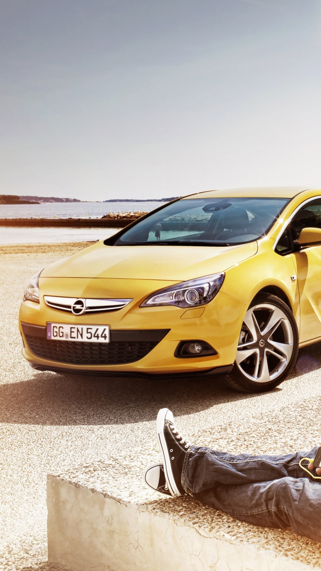 Couple with Opel wallpaper 640x1136