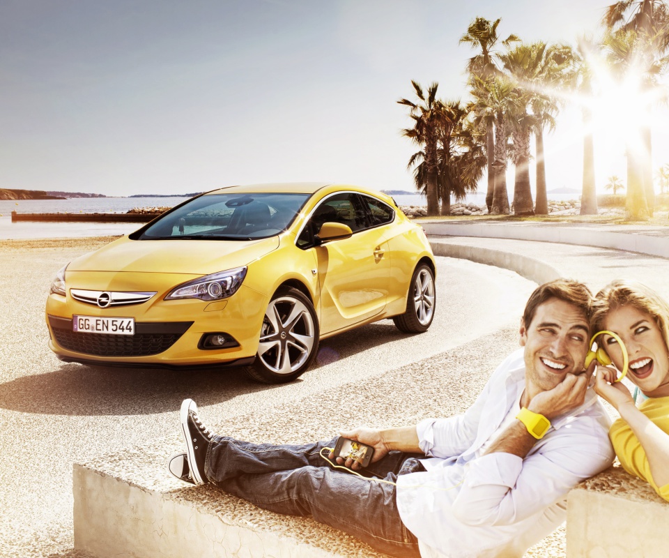 Couple with Opel wallpaper 960x800