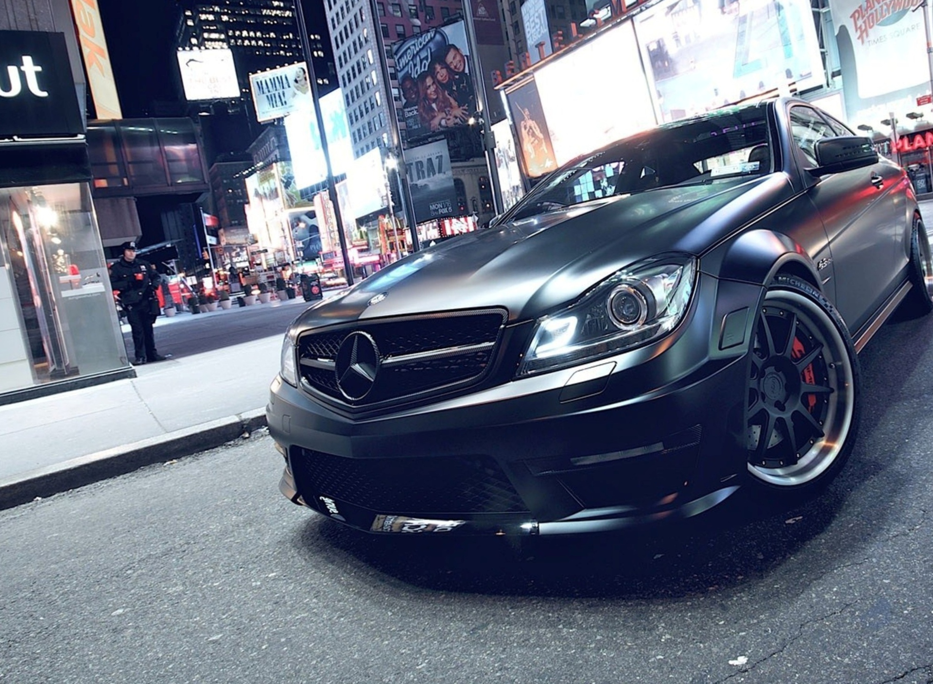 Das Mercedes-Benz C63 AMG Wallpaper 1920x1408