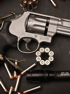 Smith & Wesson Revolver wallpaper 240x320