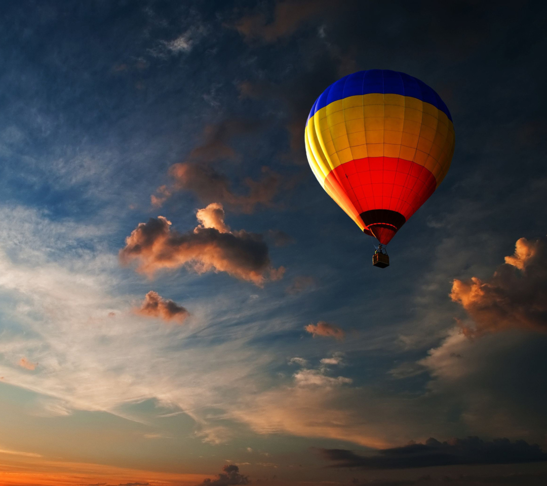 Colorful Air Balloon wallpaper 1080x960